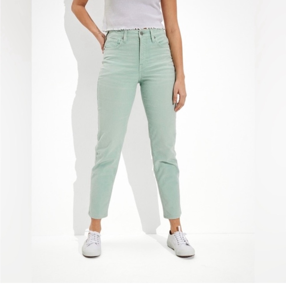 American Eagle Mom Straight Jean Mint Corduroys